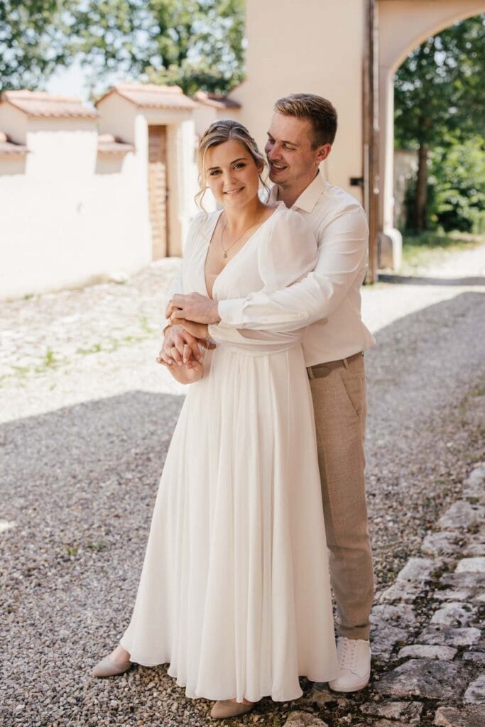 Brautpaar bei Hochzeit in Lauingen, fotografiert von Saskia Römer.
